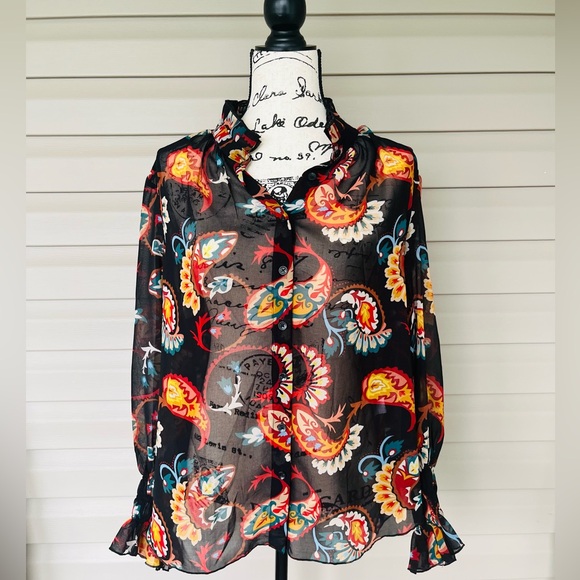 CHICO’S Chiffon Paisley Shirt - Picture 5 of 6